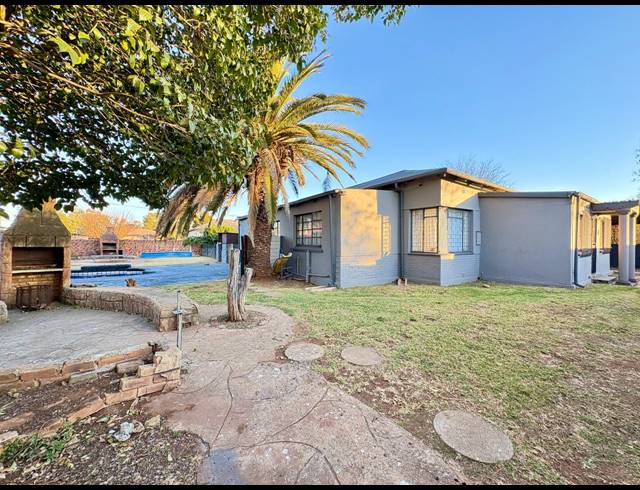 3 BEDROOM HOUSE FOR SALE IN BRAKPAN CENTRAL